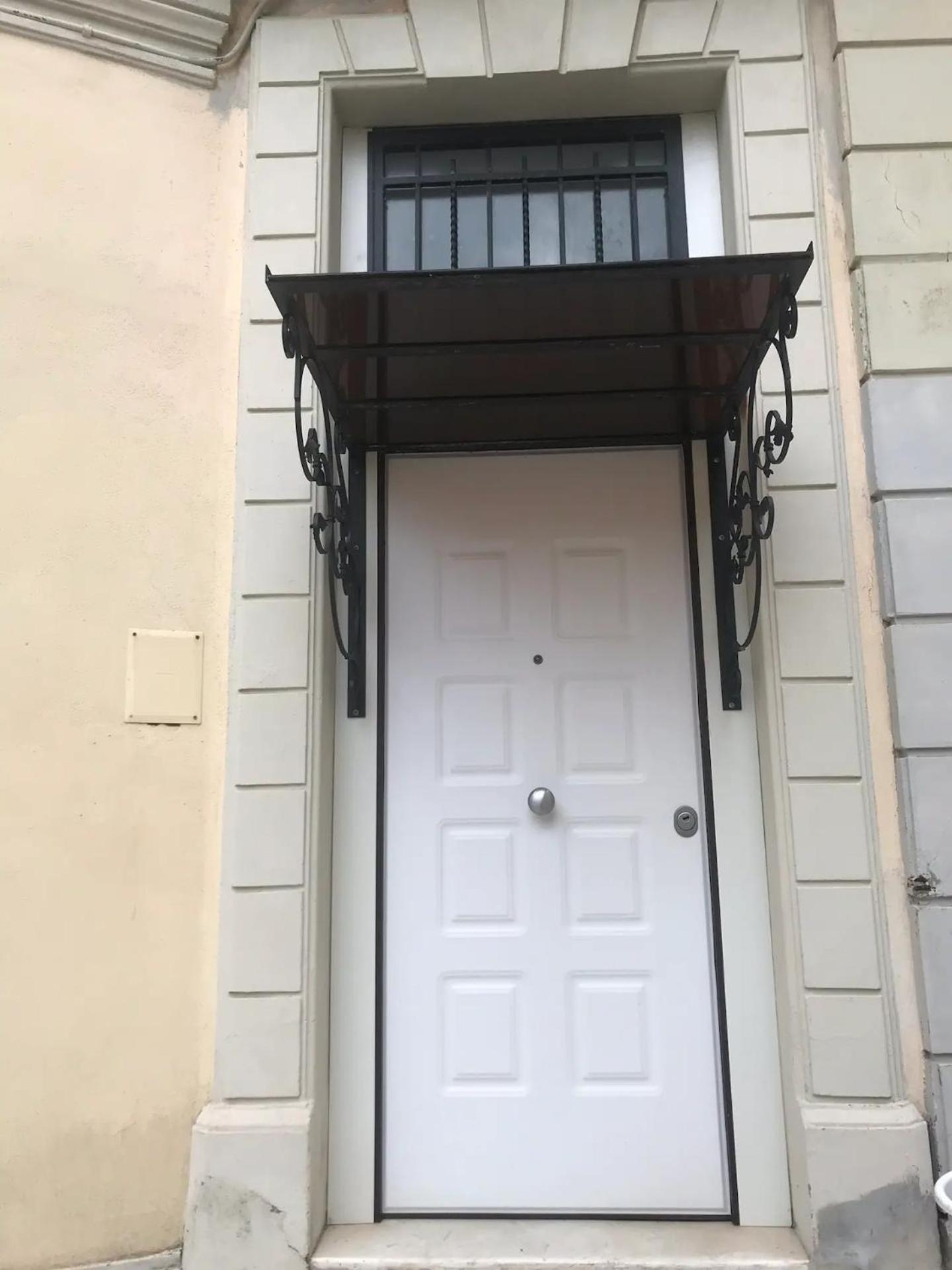 Rome, Beautiful Apartment In A Vintage Building リド・ディ・オスティア エクステリア 写真