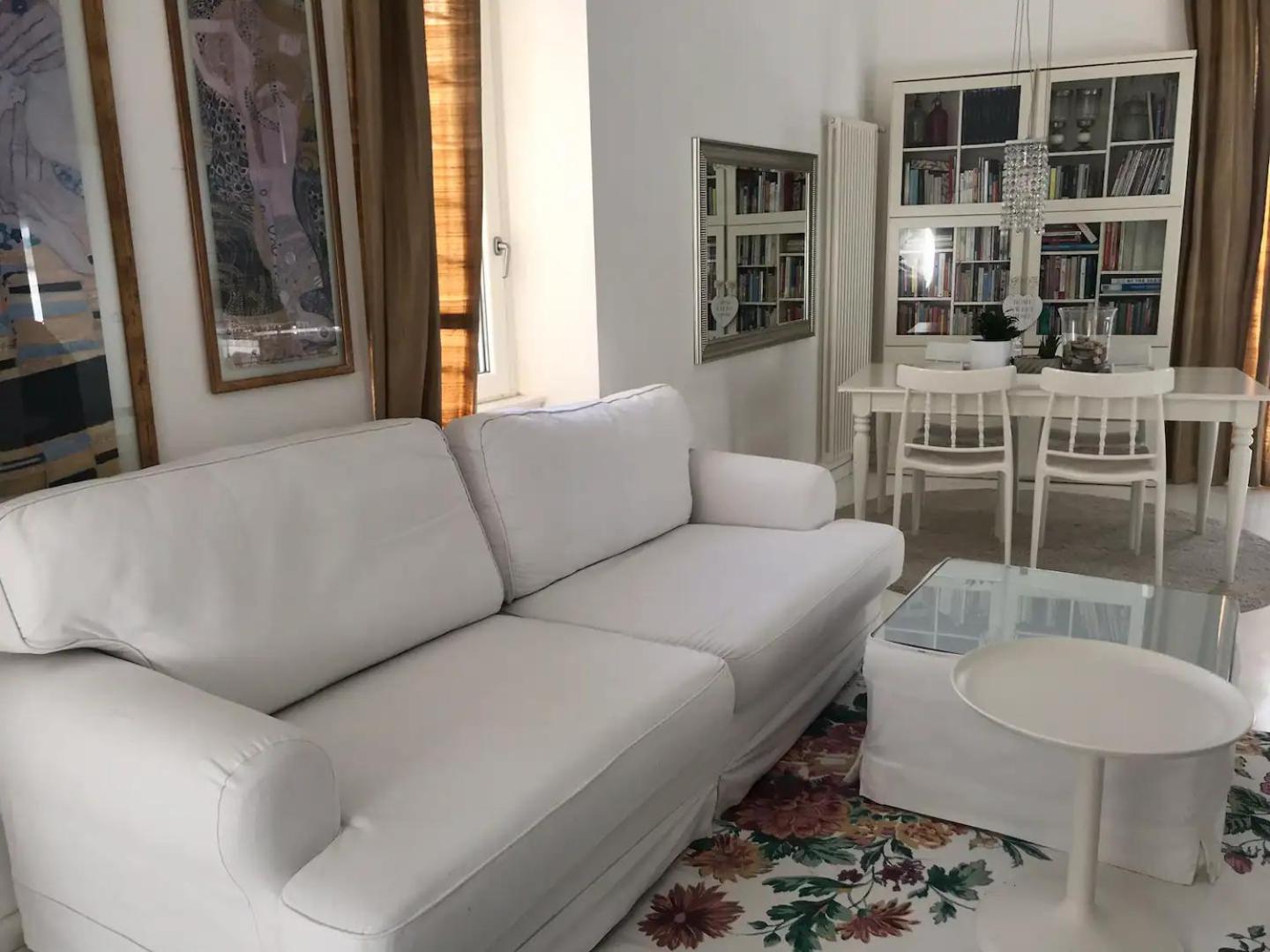 Rome, Beautiful Apartment In A Vintage Building リド・ディ・オスティア エクステリア 写真